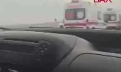 Adana'da lastiği patlayan ambulans devrildi