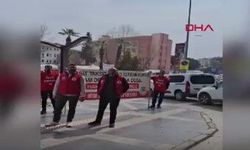Maaşını alamayan işçilerden bayramlaşma protestosu