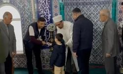 Hayırseverlerin katkısıyla bayram sabahı çocuklara harçlık