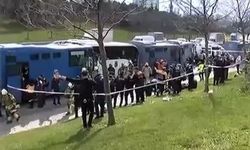 Bağcılar'da 4 cezaevi sevk aracı kaza yaptı