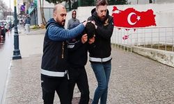 Ehliyet sınavından geçemeyen kişi komisyon üyesine saldırdı