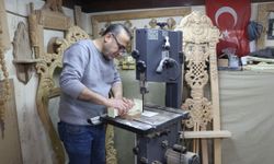 5 yaşında savaştan kaçarak geldiği şehirde sanatçı oldu