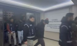 Sahte belgelerle ikamet izni düzenleyen örgüte operasyon