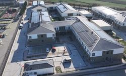 Kız yurduna girmeye çalışan şüpheli yakalandı; kurum müdürü uzaklaştırıldı