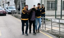 Adana'da yol verme kavgası, sürücü tutuklandı