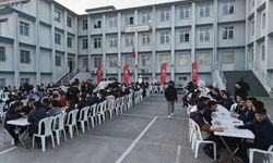 Denizcilerin ‘Ramazan Bereketi’ iftarına yoğun ilgi