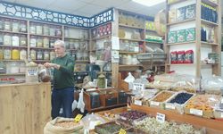 Doğal ürünlere talep patlaması: Mersin'de aktarlara i̇lgi katlanıyor