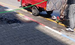 Yaşlı adamın ekmek teknesi yandı esnaf söndürdü