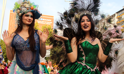 Uluslararası Adana Portakal Çiçeği Karnavalı'nın korteji, renkli görüntülere sahne oldu