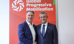 CHP Genel Başkanı Özel, Avusturya Sosyal Demokrat Partisi Genel Başkanı Babler ile bir araya geldi