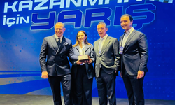 Ford Gürsoy, Ford President’s Award 2025 ile ilk yılında büyük başarıya imza attı