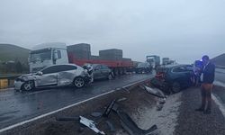 Yolcu otobüsü 10 araca çarparak durabildi: 7 yaralı