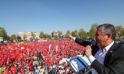 CHP'li Özel: "İstanbul'u 30 sene yönettiler"