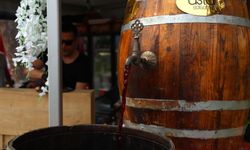 Uluslararası Portakal Çiçeği Karnavalı'nda şalgam suyuna yoğun ilgi