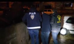 Mersin polisi aranan yüzlerce hükümlü yakaladı