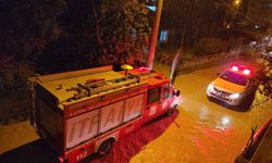 Sağanak sonrası Savrun Çayı taştı, Kadirli’de hayat durma noktasına geldi