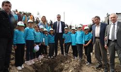 1000 fidan toprakla buluşturuldu