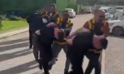 Okul çevresinde ateş açan şüpheliler yakalandı