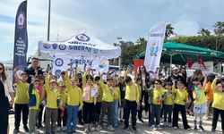 Mersin’de öğrenci ve yetişkinlere siber zorbalık farkındalığı