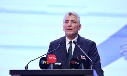 Bakan Bolat: Hürmüz'den gidemeyen ürünler boru hatları ve karayoluyla taşınacak