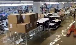 Şanlıurfa'da sağanak nedeniyle tekstil fabrikasını su bastı