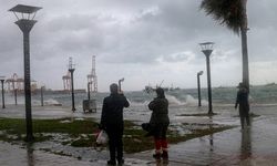 Mersin’de çiftçiler ve üreticiler için fırtına uyarısı