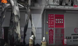 Mobilya deposunda yangın paniği