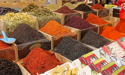 Elazığ yöresel ürünleri Mersin’de vatandaşlarla buluştu