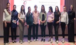 Gebelikte yoga hem bedeni hem zihni destekliyor