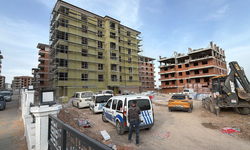 Eskişehir’de inşaattan düşen işçi öldü