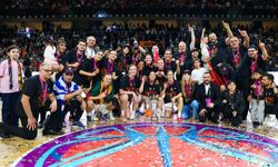 ÇİMSA ÇBK Mersin'de şampiyonluk coşkusu