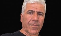 Mersin'de 3 katlı binanın çatısından düşen işçi öldü