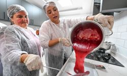 Mersin kan portakalı ile Türk lokumu buluşturuldu