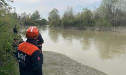 Sakarya Nehri'ne düşen çocuk için arama çalışması başlatıldı