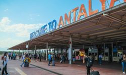 Antalya Havalimanı'nda yolcu trafiği 3 milyonu aştı
