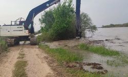 Yumurtalık’ta taşkın riskine karşı  müdahale