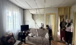 Malatya’daki depremde anne, kızını yıkılan duvardan kurtardı