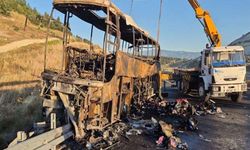 Gece seferi kabusa döndü: Otobüs kazasında 8 kişi hayatını kaybetti