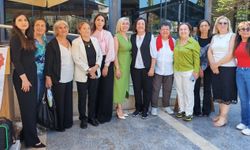 Mersin Cemevi’nde Anneler Günü Türkülerle Kutlandı