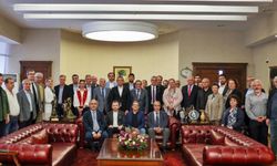 TMMOB heyetinden CHP’ye dayanışma ziyareti