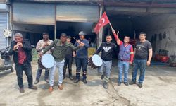 1 Mayıs’ı davul zurnayla kutladılar