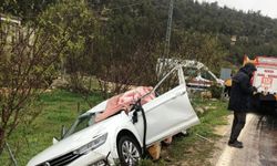 Karşı şeritte çarpıştılar: Silifke’de 1 ölü, 2 yaralı