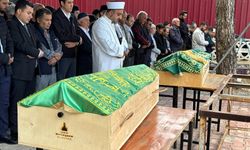 Mersin'de iki kardeşin öldüğü olayda tedavisi tamamlanan anne ile baba taburcu oldu