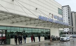 Tarsus’ta 4 öğrenci bozuk salamdan zehirlendi