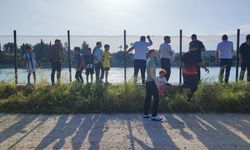 Adana'da serinlemek için girdiği nehirde kaybolan genç hastaneye kaldırıldı