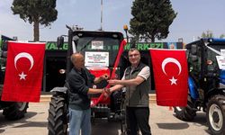 Mut’ta köylülere ORKÖY’den traktör desteği
