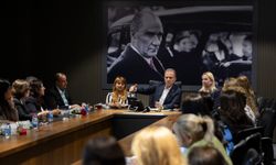 Seçer’den kadın muhtarlara destek mesajı