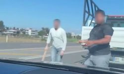 Yol verme tartışması kabusa döndü: 3 kişi aracın önünü kesti