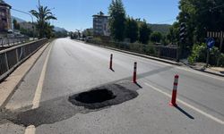 D-400 Karayolu'nda köprüde kısmi göçük yol trafiğe kapatıldı