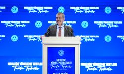 Bakan Tekin: Mesleğe yönlendirmedeki doğru adımlar bize ciddi katkı sağlayacak